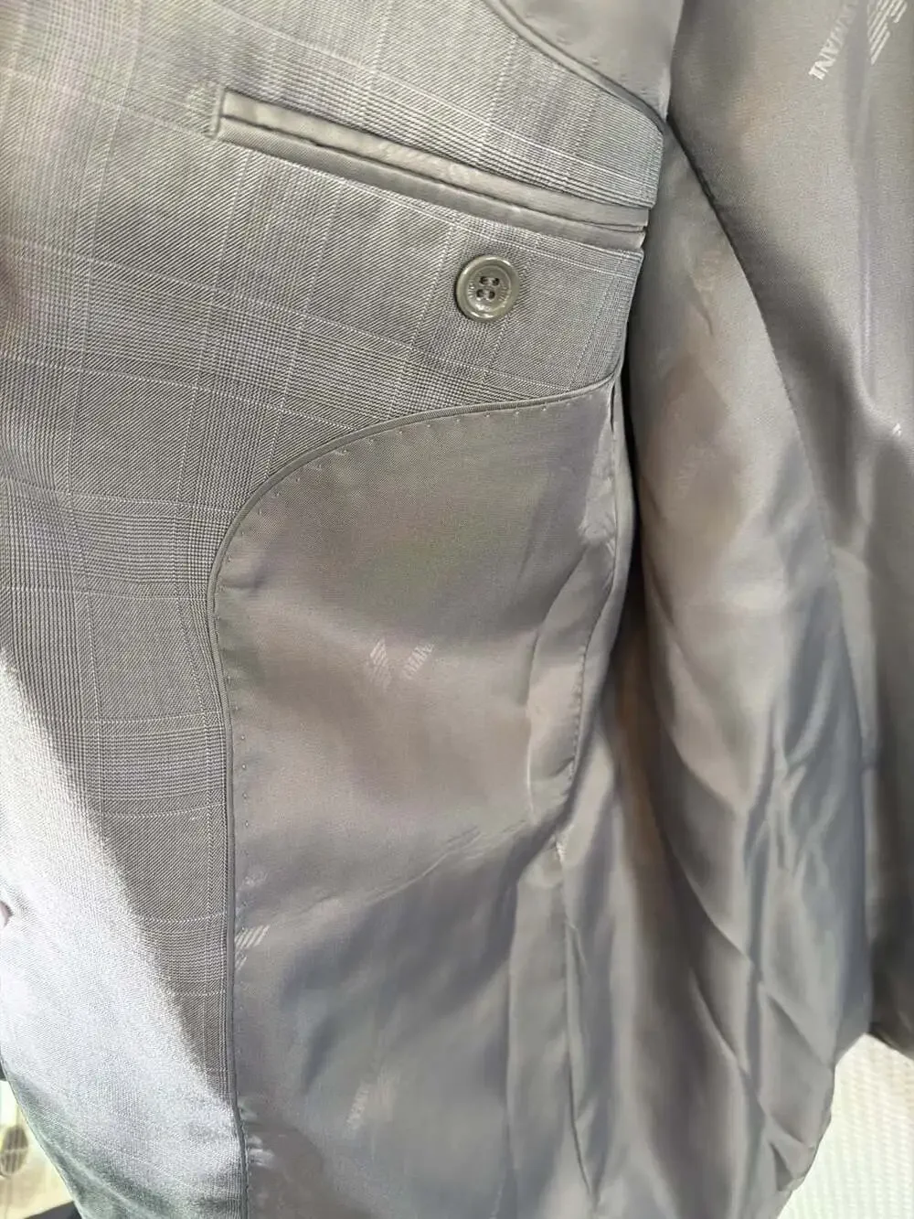 Giorgio Armani Le Collezioni Grey Plaid Two-Button Suit Jacket Blazer